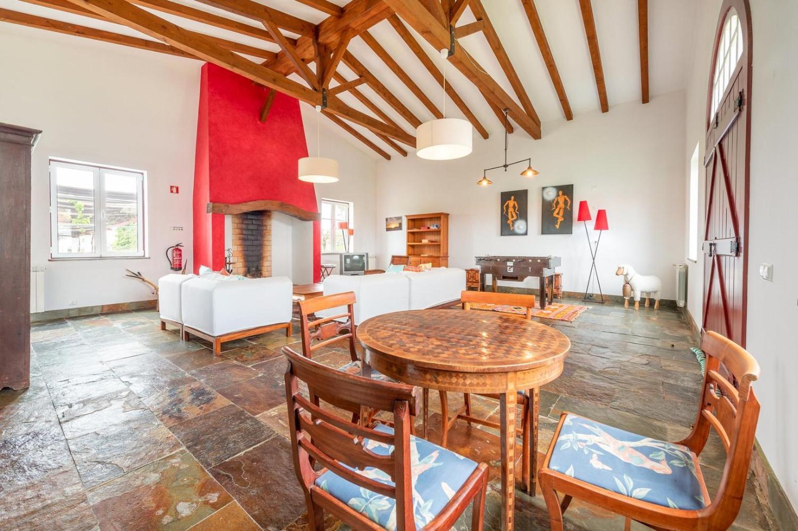 הוילה מונטרמור-או-נובו Stunning Mansion In Sao Cristovao מראה חיצוני תמונה
