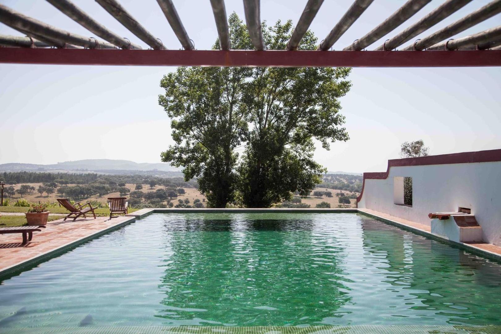 הוילה מונטרמור-או-נובו Stunning Mansion In Sao Cristovao מראה חיצוני תמונה